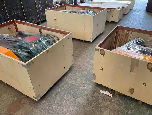 開工啦！發往佛山XQSSR150羅茨鼓風機 30KW4臺(圖1)